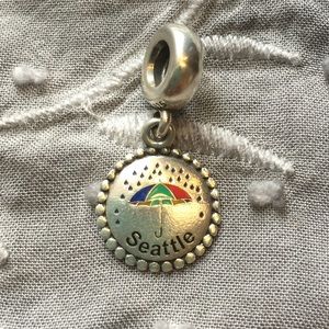 Pandora Seattle exclusive charm